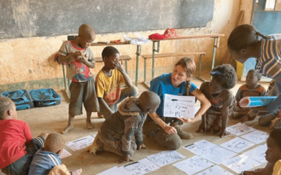 Educare alla bellezza e alla creatività in Congo: AMKA partecipa alla Biennale di Lubumbashi